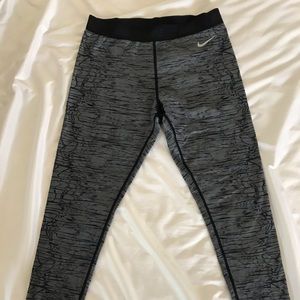 Nike workout leggings